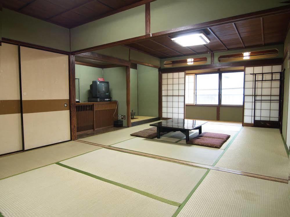 Ryouri Ryokan Watanabe Nagoya Exterior photo