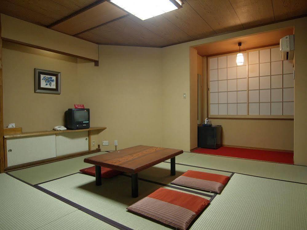 Ryouri Ryokan Watanabe Nagoya Exterior photo